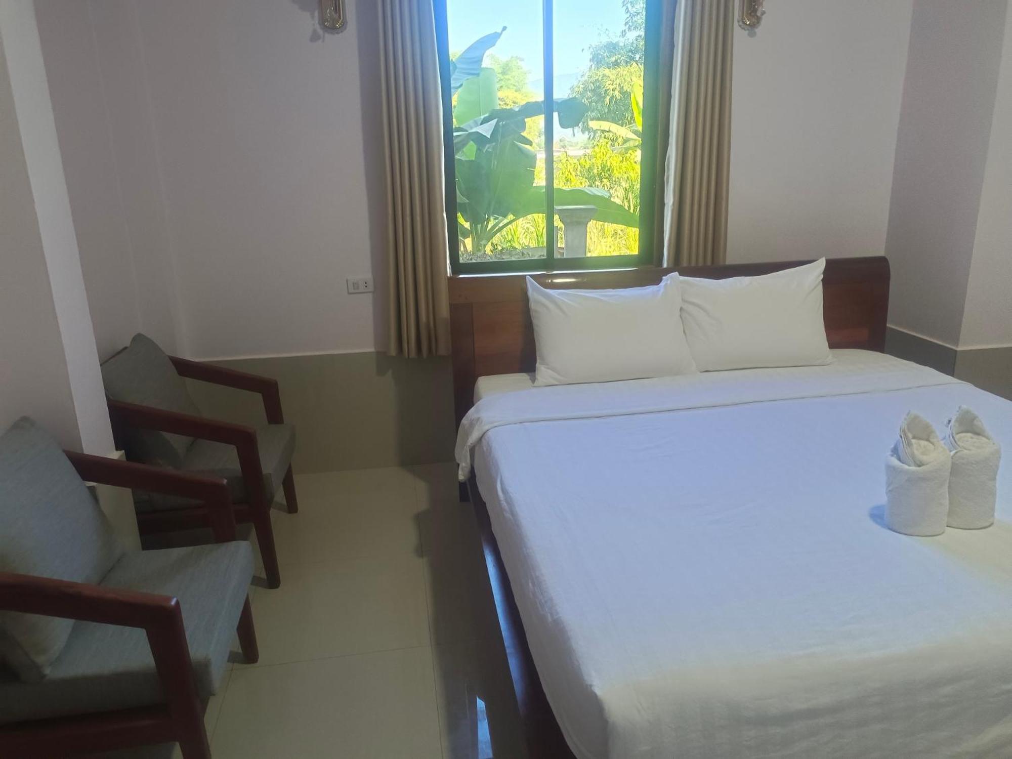 Dd Guesthouse Vang Vieng Exterior foto